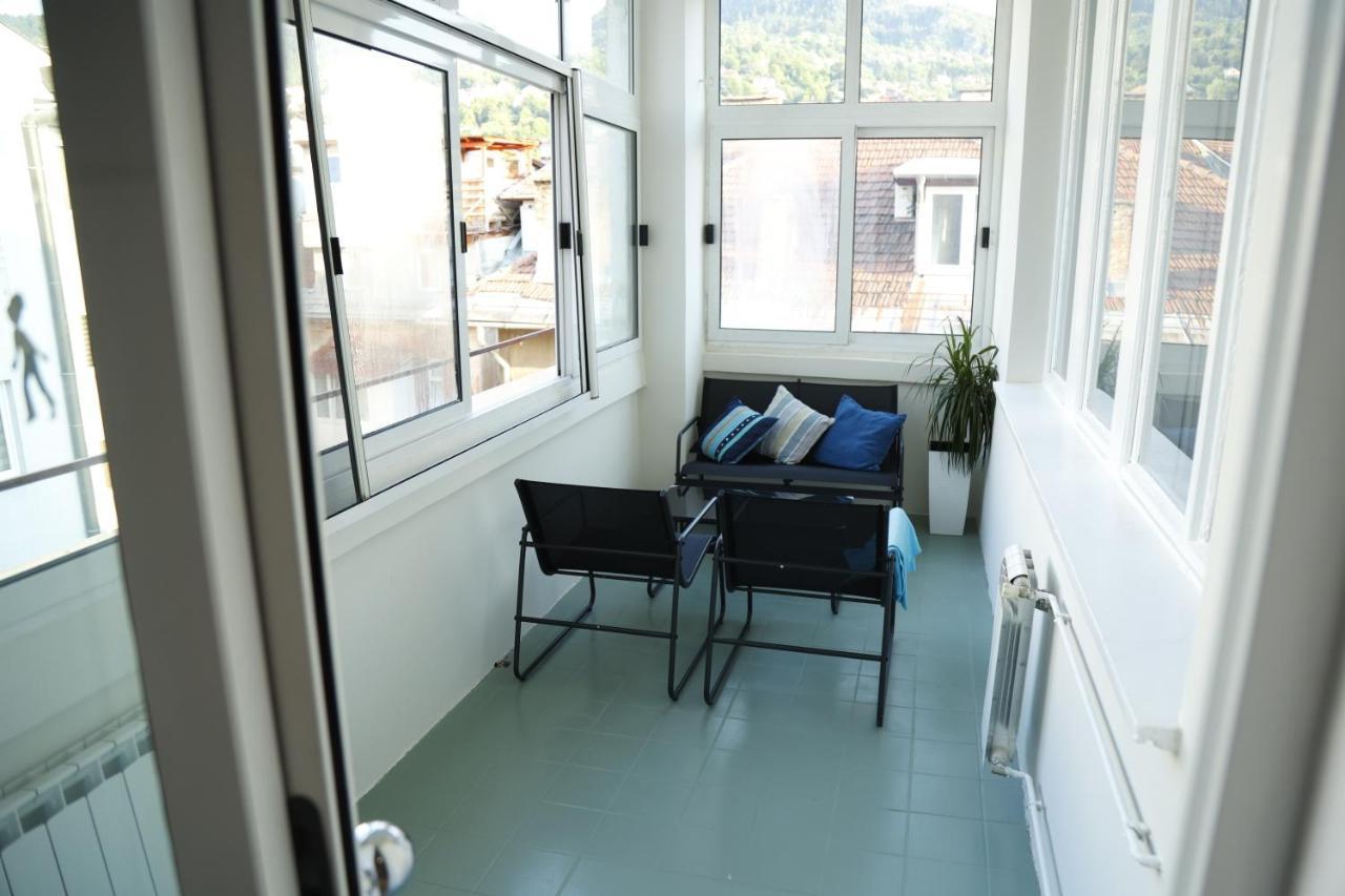 Blue And Rose Cozy - Quiet In The Best Location - Self Check-In - 5Th Floor With Elevator 사라예보 외부 사진
