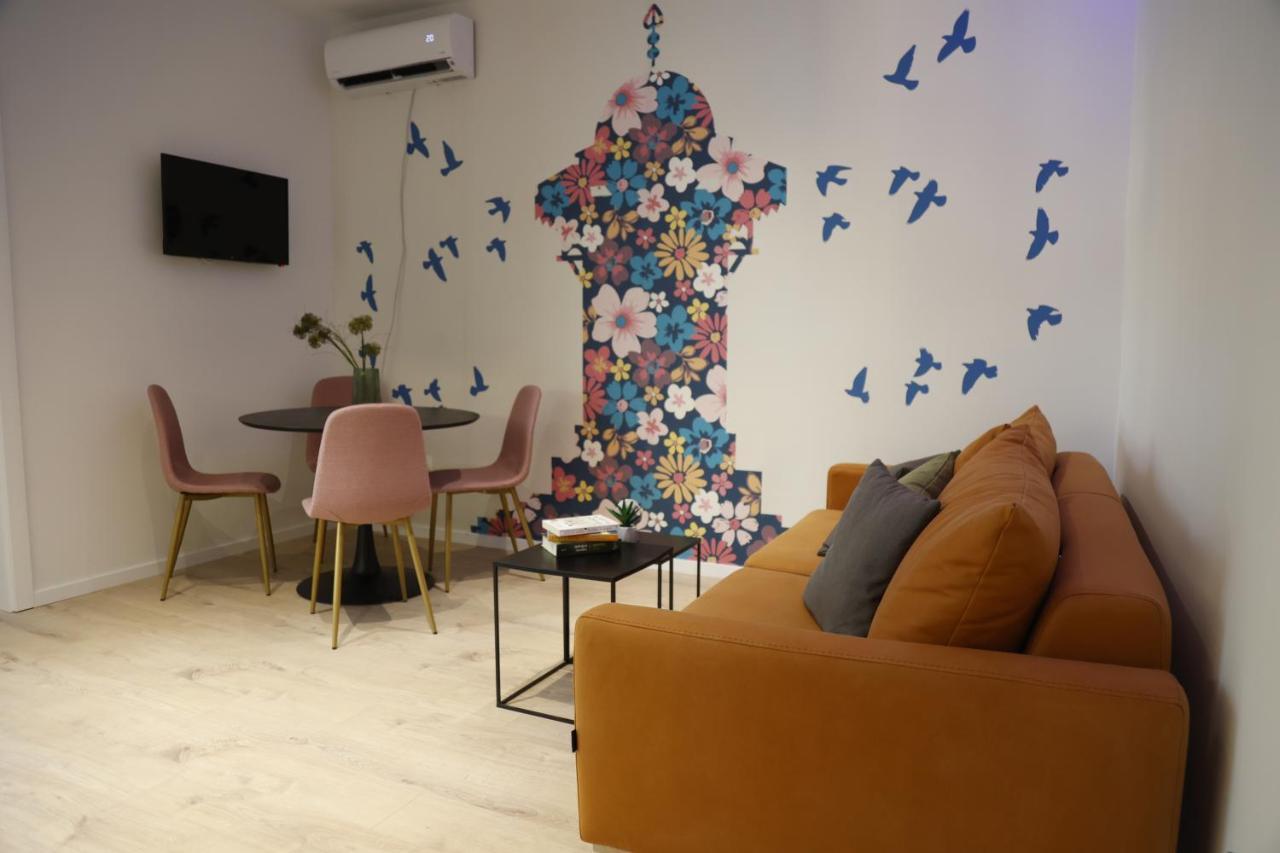 Blue And Rose Cozy - Quiet In The Best Location - Self Check-In - 5Th Floor With Elevator 사라예보 외부 사진